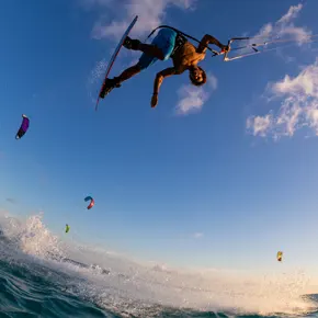 kitesurf guincho surf shop school